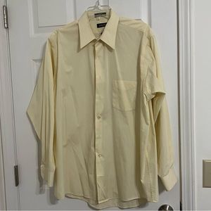 Cream colored button down long sleeve dress shirt Arrow size 17 neck 34/35